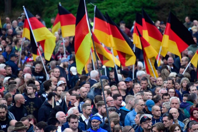 9 Orang Terluka dalam Demo Imigran di Jerman 