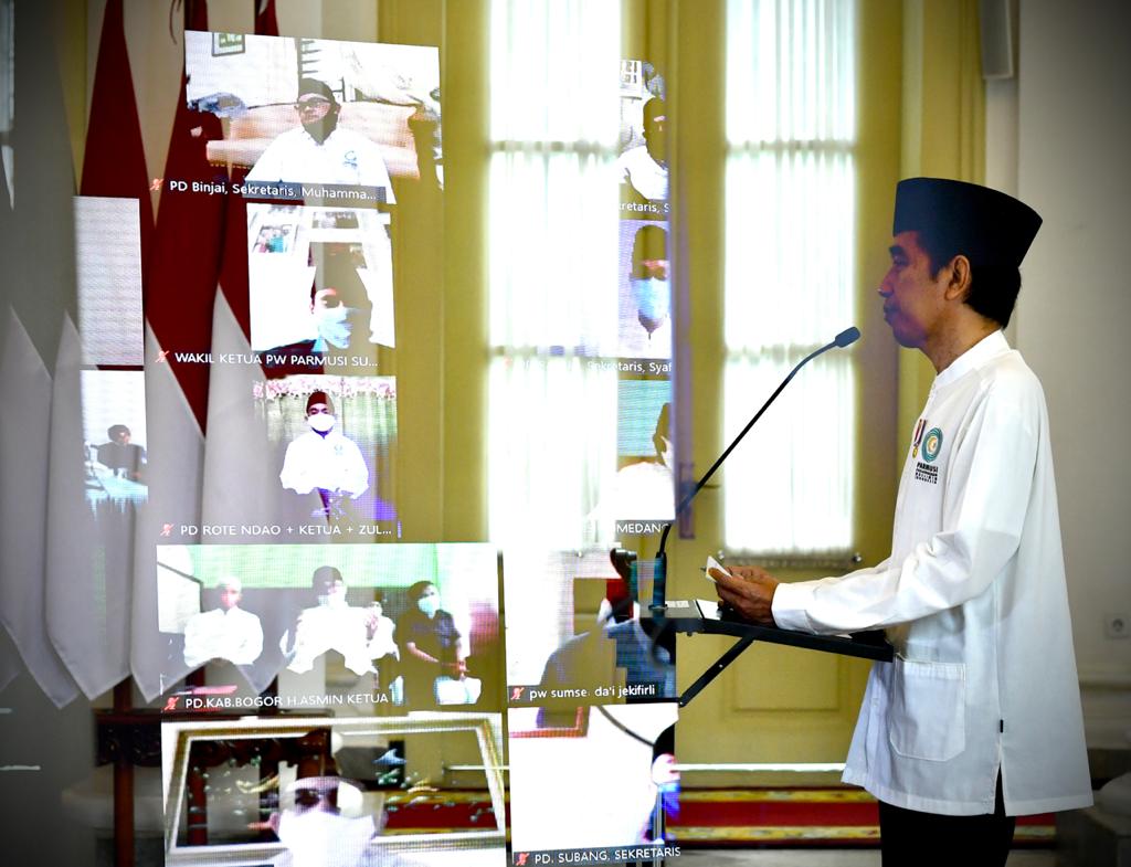 Jokowi: Pemerintah Telah Gelontorkan Rp203,9 Triliun untuk Perlindungan Sosial 25