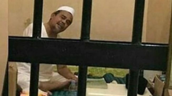 Siapkan 16 Jaksa, Kejagung Hati-hati Tangani Kasus-kasus Habib Rizieq Shihab 1