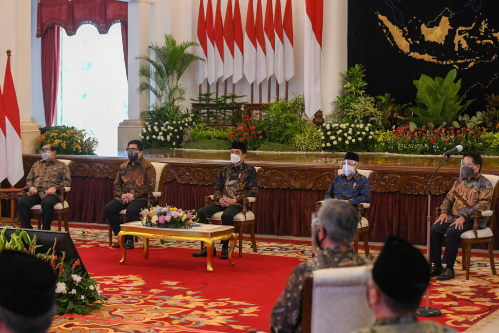 Presiden Jokowi Minta BSI Berikan Kontribusi Besar Terhadap Pengembangan Ekonomi Syariah di Indonesia 23